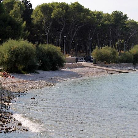 Apartments With A Parking Space Sutivan, Brac - 745 Exterior foto